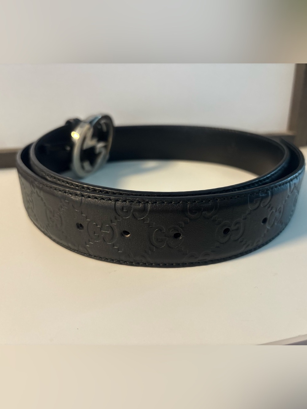 Authentic Gucci Black Guccissima Leather Silver Interlocking G Buckle Belt - Picture 8 of 11